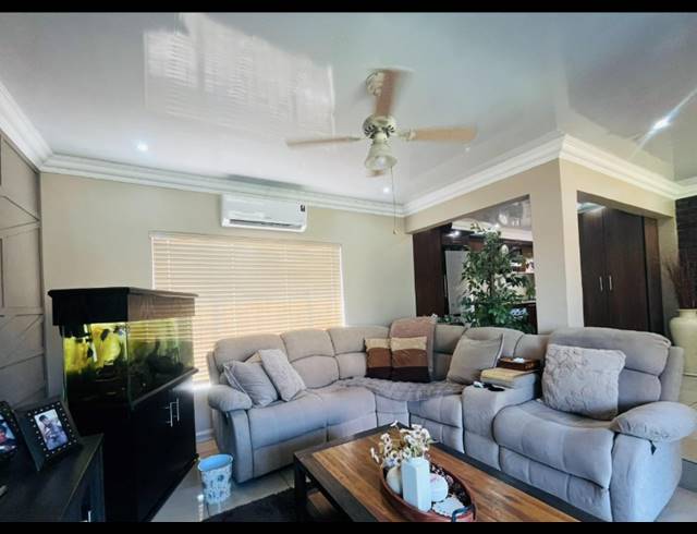 2 BEDROOM FREESTANDING FOR SALE IN ELANDSPARK
